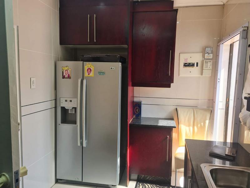 5 Bedroom Property for Sale in Southernwood Eastern Cape